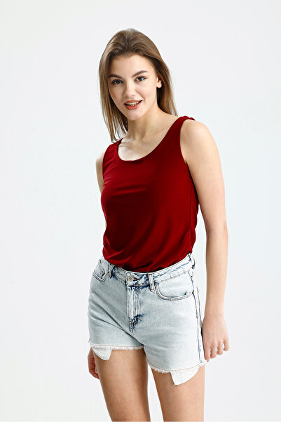 schlank Women's Burgundy Plain Zero Sleeve Pool Neck Sandy Fabric Blouse