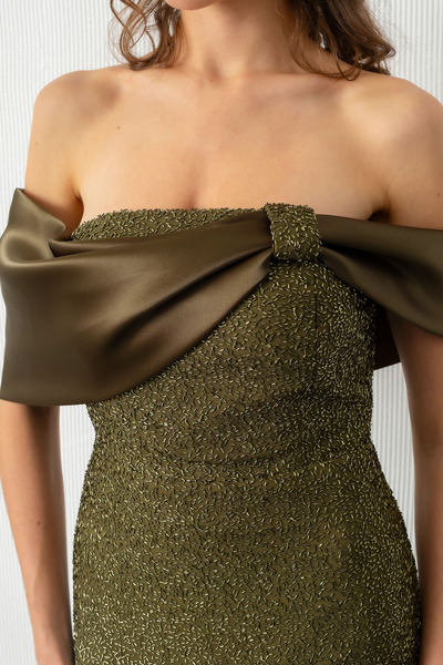 Lafaba Γυναικείο φόρεμα με λεπτομέρεια με χάκι γιακά με χάντρες Midi Promise για βραδινό φόρεμα αρραβώνων