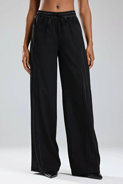 it's basic Tw3 Kadın Çizgili Varak Baskı ve Saten Detaylı Tasarım Pantolon