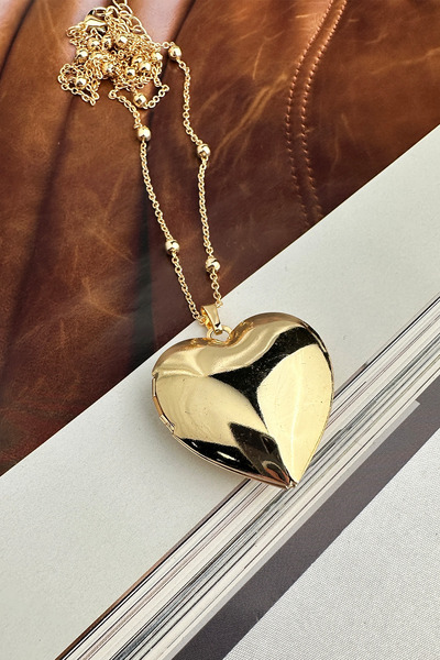 Modex Shiny Floor Heart Openable Lid Pendant (68cm)