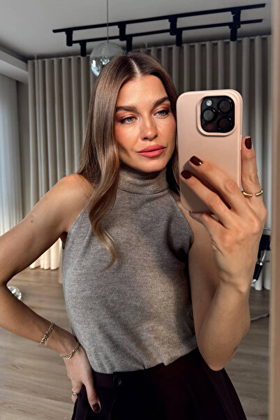 Sue Store Μπλούζα με μανίκια με ψηλό λαιμό Vizon