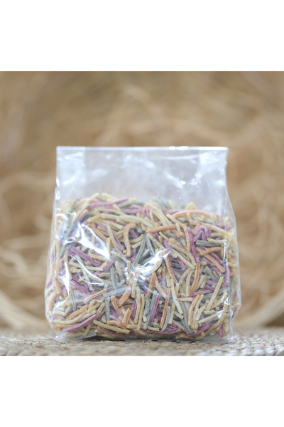 Yöresel Bahçe Sebzeli Ev Yapımı Erişte (1 KG – Katkısız – Köy Eriştesi)