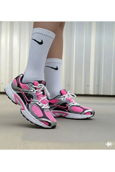 Nike V5 Rnr Women's Sneaker Sports Shoes (Sporti̇ks) Are Tight Fitting...