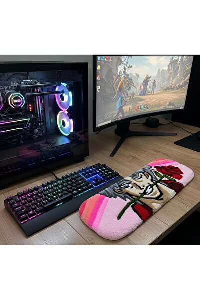 MOD10 El Yapımı Tafting Klavye Halısı 45x15 cm – Özel Tasarım Masa Dekoru