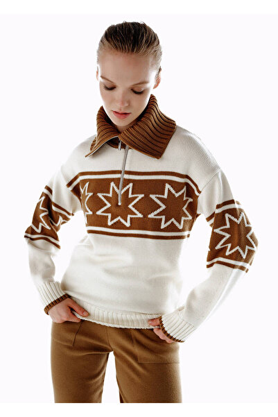 Knitss Ecru Camel Contrast Star Patterned Knitwear