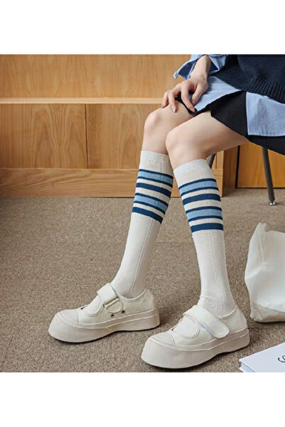 TChic White Knee-High Socks with Blue Detail