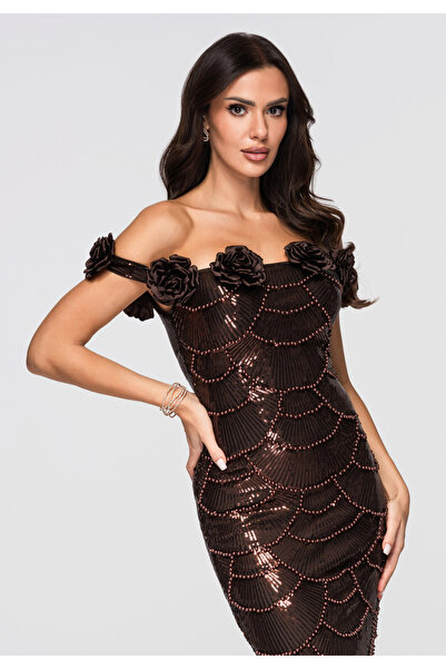 Larica by Ombre Večerní šaty LA-OM-DLR273 - hnědé