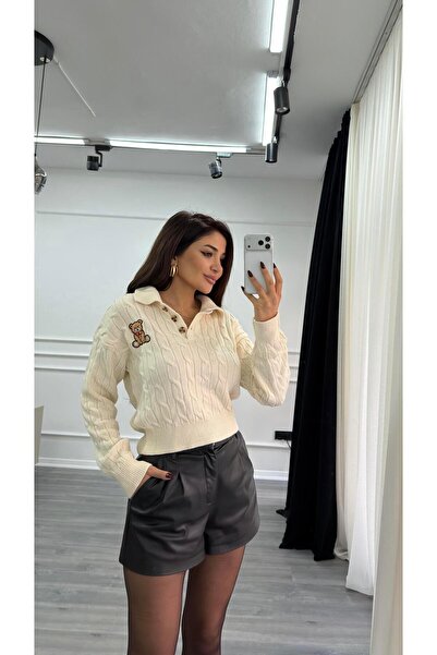 Daves سترة تريكو منقوشة باللون البيج مع دمية دب باللون البيج