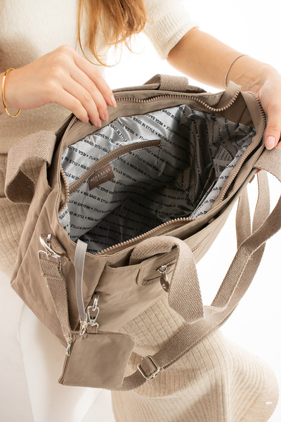 MEGA ÇANTA Women's Shoulder Bag Klinkir Interior and Exterior Textured Quality Workmanship and Three Compartments