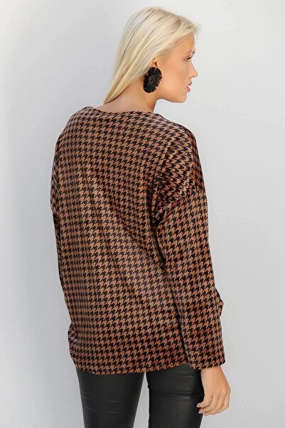 della moor Italian Brown Houndstooth Pattern Wide Fit O Oversized Velvet Blouse