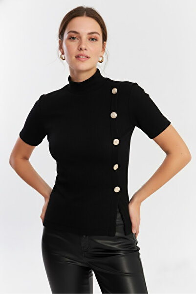 Sienza بلوزة نسائية سوداء مكونة من زخرفة بأزرار قطع