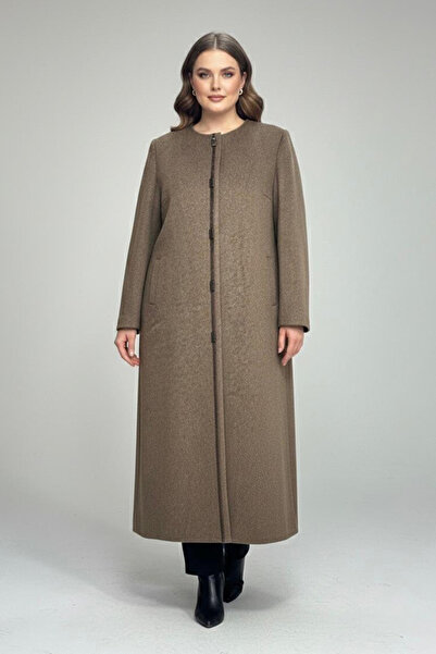 Berin 8256 BÜYÜK BEDEN YÜNLÜ KUMAŞ MANTO