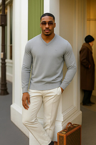 Maccali Men's Trend Casual Loose Long Sleeve V-Neck Gray Sweater