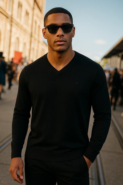 Maccali Men's Premium Comfort Casual Long Sleeve V-Neck Black Sweater