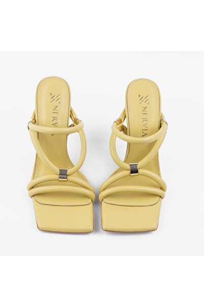 Nervia Ring Evening Dress Shoes