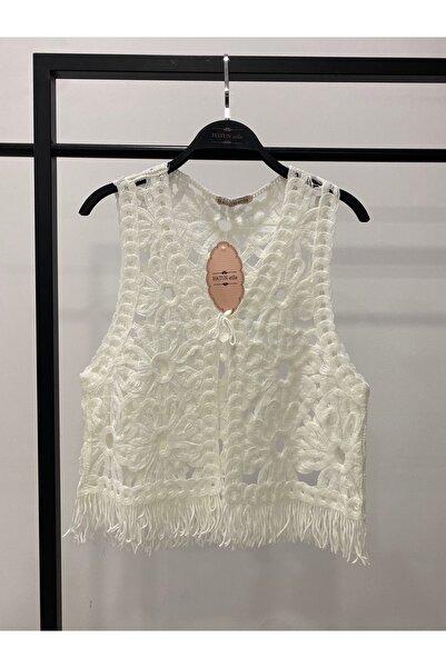 Hatun Atila Lace-Like Knit Floral Motif Fringed Vest