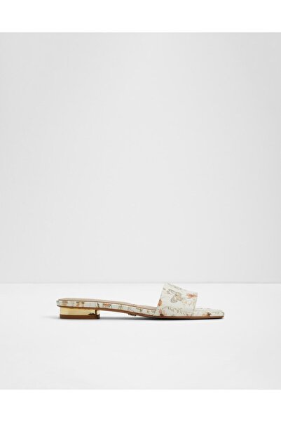 Aldo صنادل لامعة / مسطحة