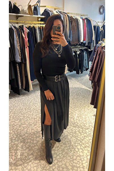 MU&ME BOUTİQUE تنورة بحزام وطيات