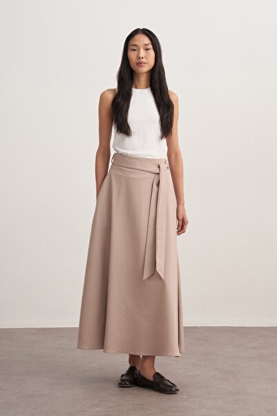EBU Prive Women's Gabardine Belted Flared Skirt Beige