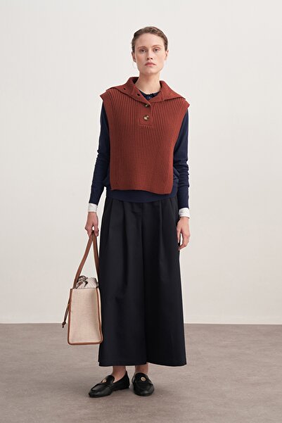 EBU Prive Women's Gabardine Double Pleated Trousers Navy Blue