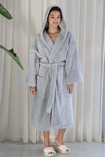 CAKKATEX Wellsoft Plush Extra Soft Hooded Long Dressing Gown with Pocket Detail