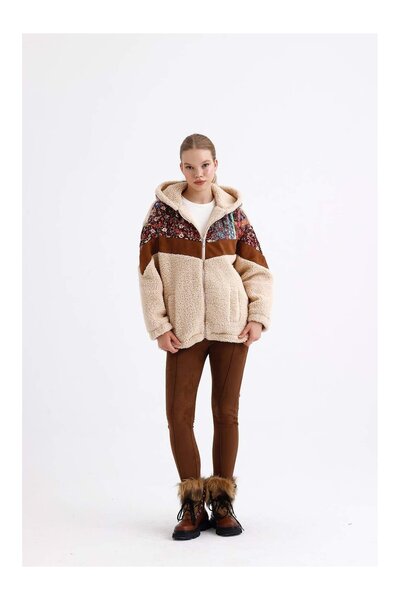 Coral Kapüşonlu Robası Desenli Peluş Mont M1233 Bej