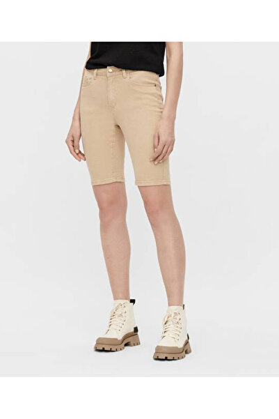 Object Shorts, Cream