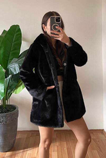 Nazline Women's Hooded Button Detailed Faux Fur Coat