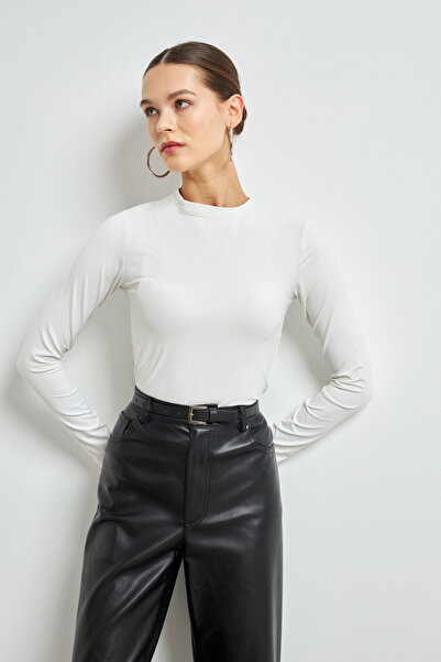 Yefrastore Women's White Ultra Soft Stretchy Crew Neck Basic Blouse