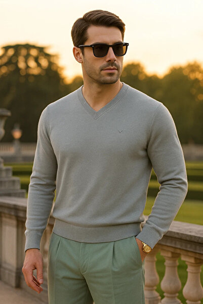 Maccali Men's Trend Casual Long V-Neck Gray Sweater