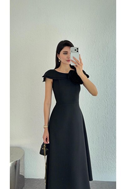 HAZELANNA Black Dress with Brooch