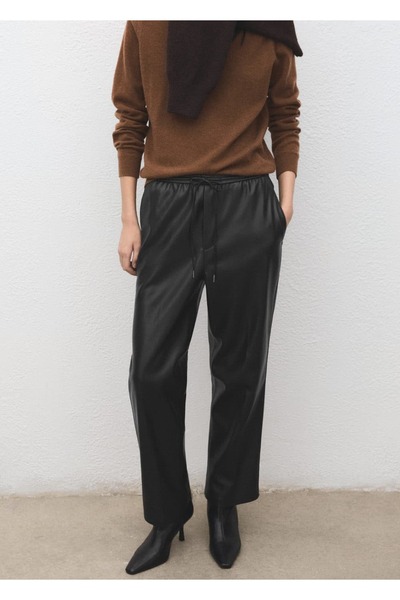 MANGO Woman Deri görünümlü elastik belli pantolon
