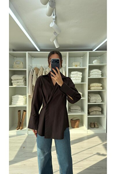 Lady Pixie K Double-Breasted Shirt with Inside Tie Detail