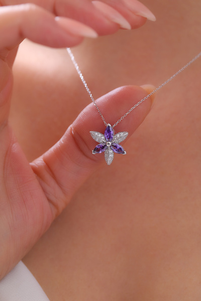 LOTUS JW Zambak Çiçeği Kolye | 925 Ayar Gümüş Kolye