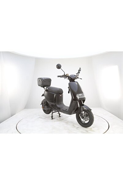 OEM Black Electric Scooter 48V 30Ah 900W – Limited 25 km/h, Autonomy 90 km, No license