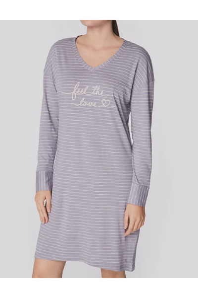 Triumph Rochie de noapte, Albastru