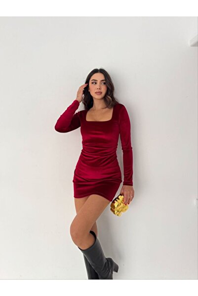 ALLEYTA Women's Velvet Diana Square Neck Ruched Detail Mini Dress