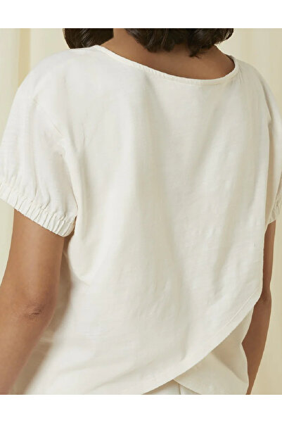 Triumph T-shirt, Ecru