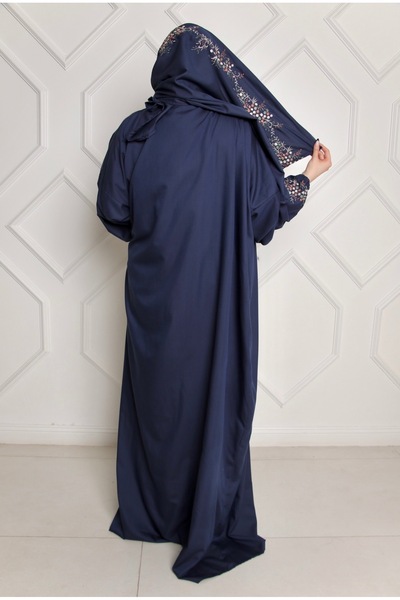 STAYILK DRESSES إسدال صلاة بتصميم أنيق وراقي،