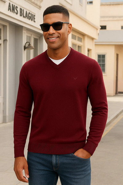 Maccali Men's Comfortable Casual Long Sleeve Burgundy V-Neck Sweater