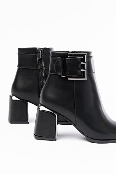 Zerenyus Zri̇n-400 Premium Black Heeled Zippered Women's Boots with Buckle Accessories