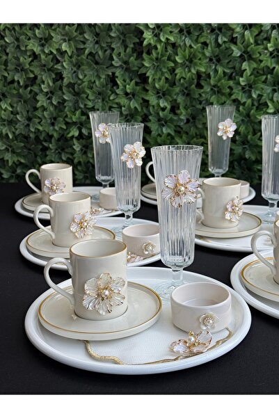Hediye Köşkü 36 Parça Metal Tepsili Çiçekli Kahve Sunum Seti