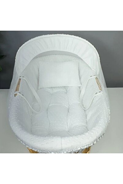 Reiashn Moses basket bed with a bedding set