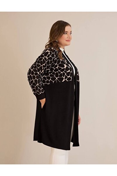 Te&Te سترة نسائية من القماش الكريستالي بطباعة كبيرة الحجم