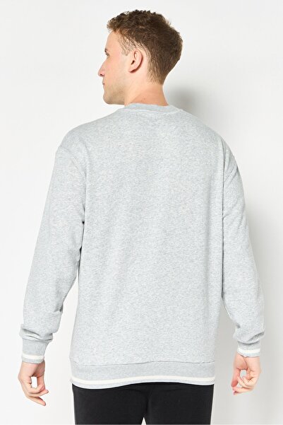 Puma Men Crew Neck Long Sleeve Outdoor Sweatshirt, Heather Grey