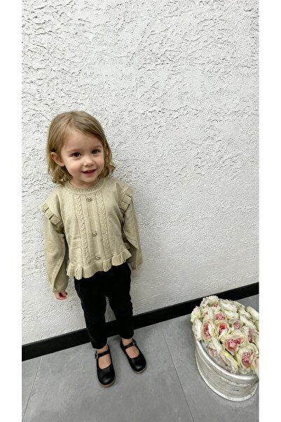 Gocoland Girl's ruffle-trimmed shoulder knit sweater