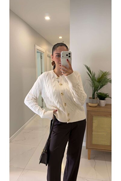 BİRCANÇİL Polenas Cream Buttoned Knit Detailed Cardigan