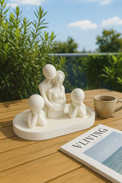 Handmade Family Figure Decorative Set – Wrapped Couple & Kids Figures (Tray 19X9 Cm)
