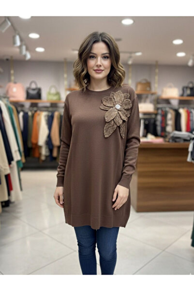 BERNEO Жіноча туніка з великим розміром з деталями у вигляді троянд