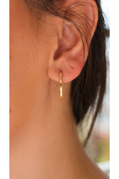 ŞABAN KILIÇ ALTIN&PIRLANTA Minimal İnce Halka Küpe – 14 Ayar Altın Şık Tasarım